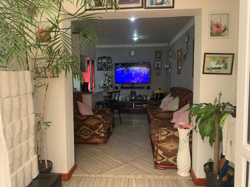 3 Bedroom Property for Sale in Westridge Western Cape